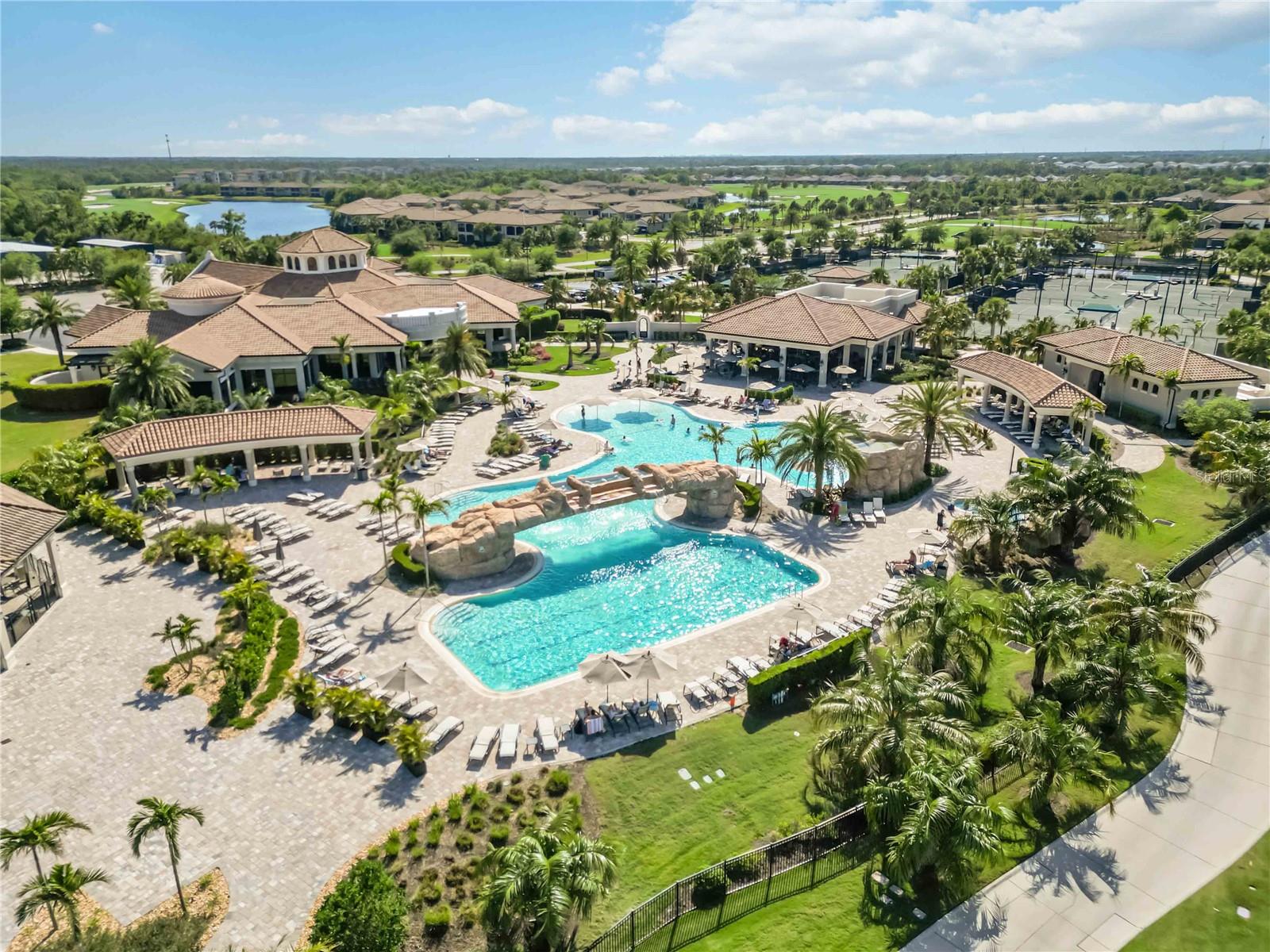 5664 PALMER CIR #102, BRADENTON, FL, 34211