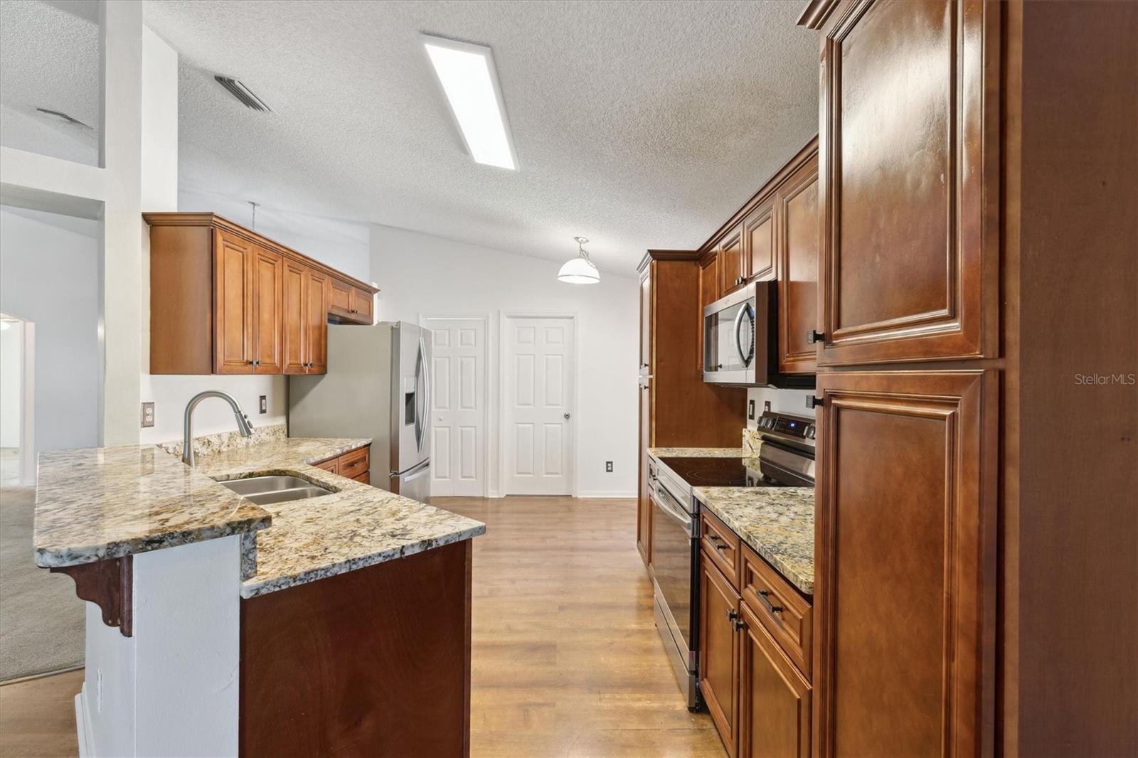 610 WICKHAM LAKES DR, MELBOURNE, FL, 32940