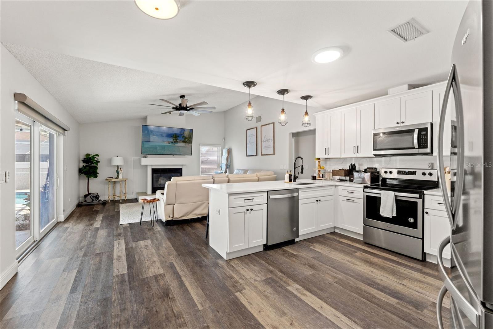 2554 BRIMHOLLOW DR, VALRICO, FL, 33596