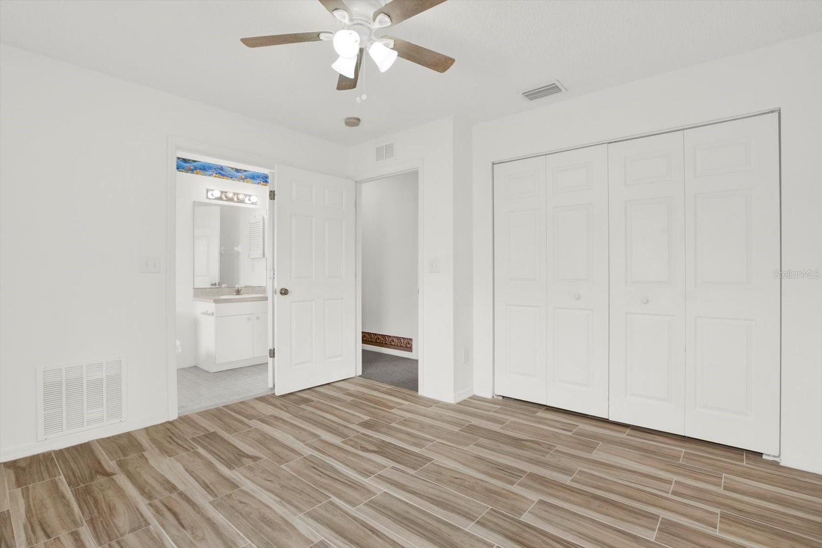 5400 9TH AVE N, ST PETERSBURG, FL, 33710