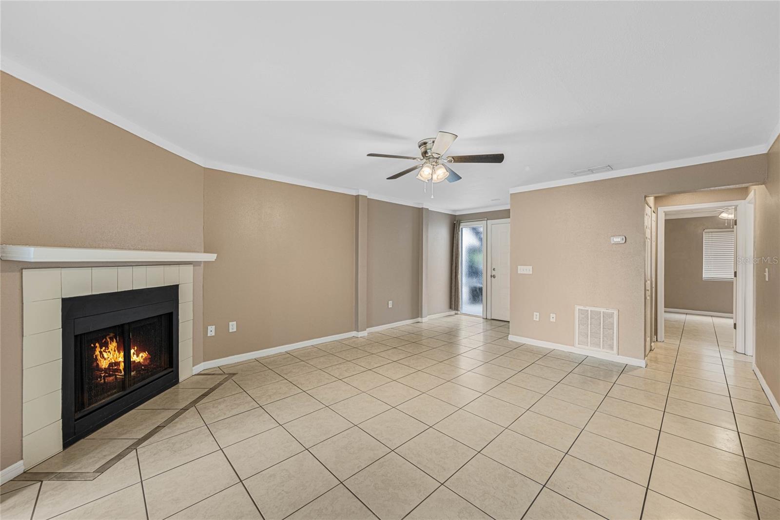 572 BRECKENRIDGE VLG #102, ALTAMONTE SPRINGS, FL, 32714