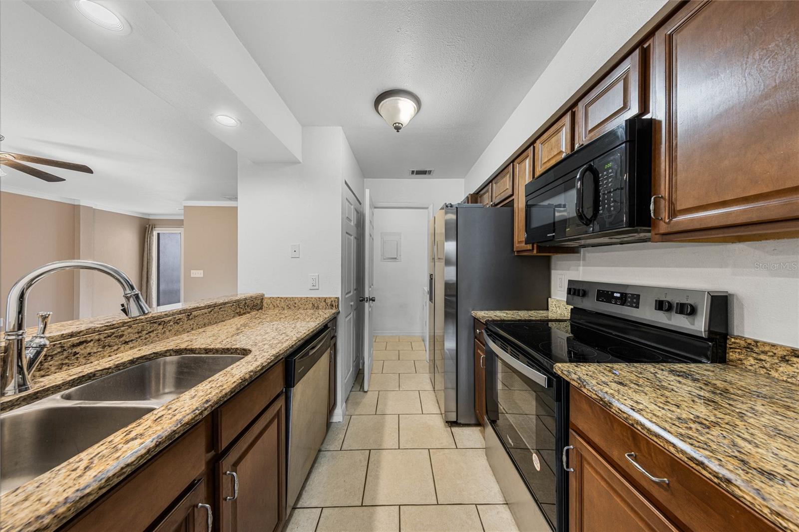 572 BRECKENRIDGE VLG #102, ALTAMONTE SPRINGS, FL, 32714