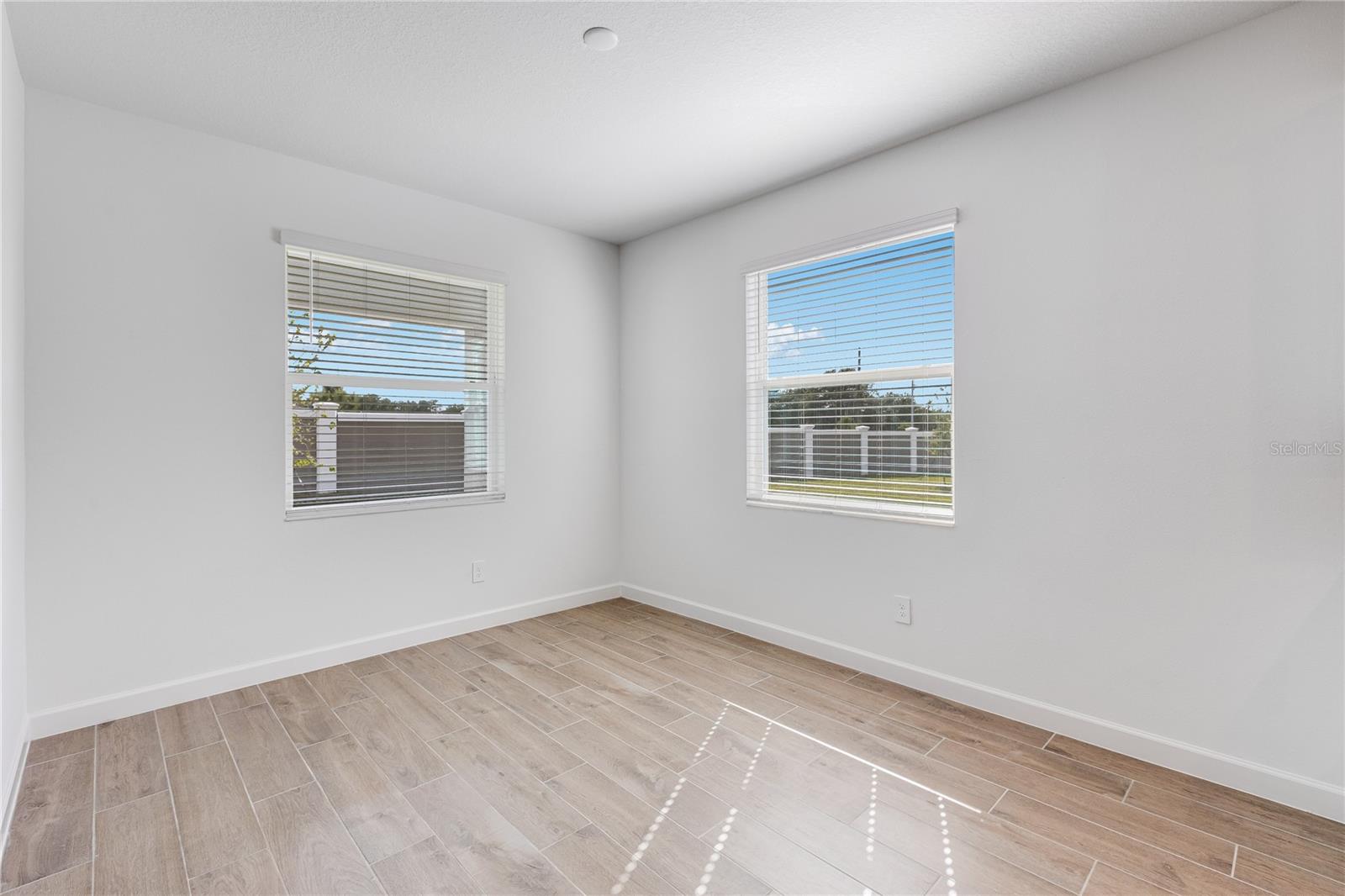 31764 GRIFFIN SANDS LN, SAN ANTONIO, FL, 33576