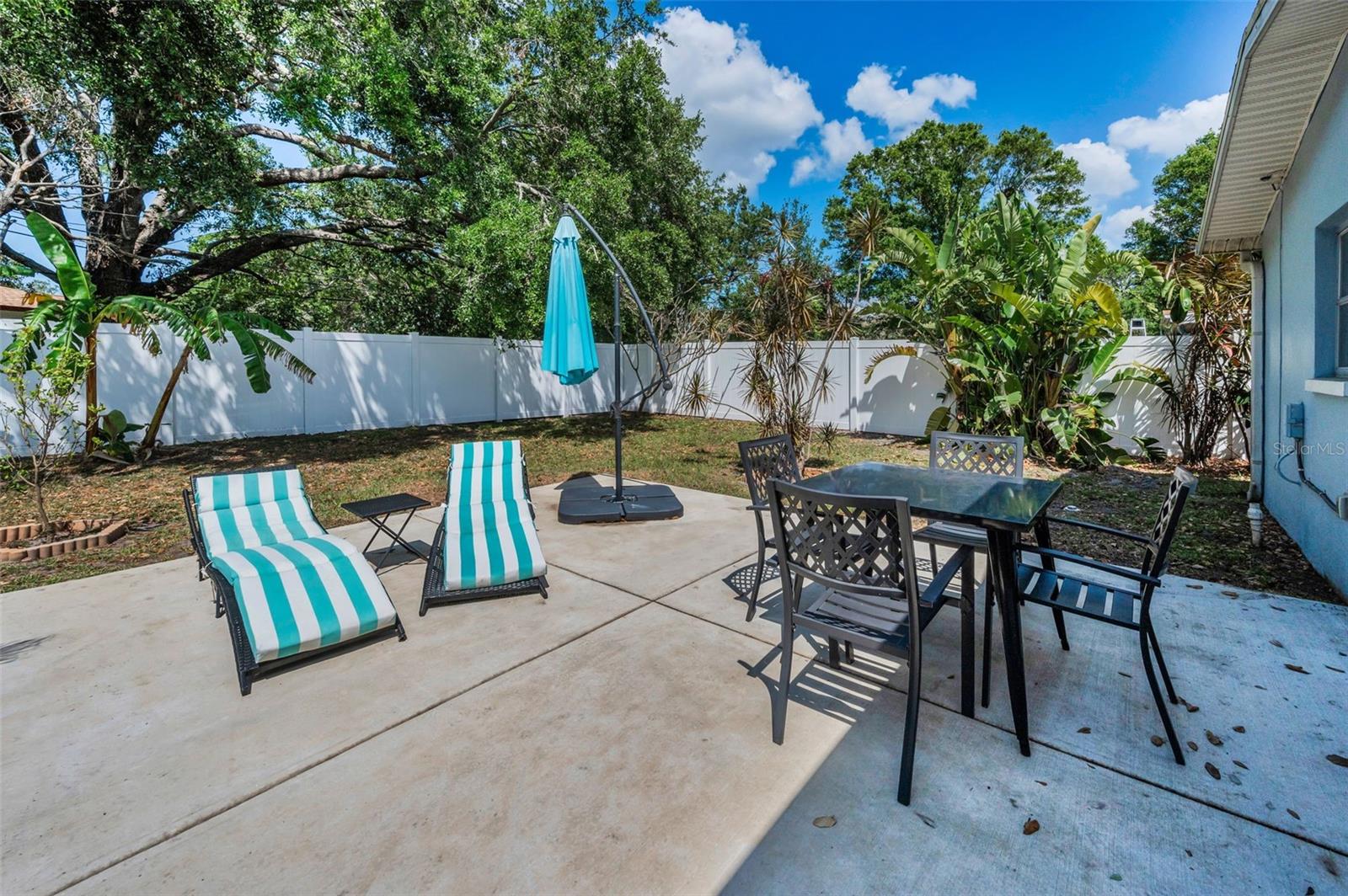 1074 WOODBROOK DR S, LARGO, FL, 33770