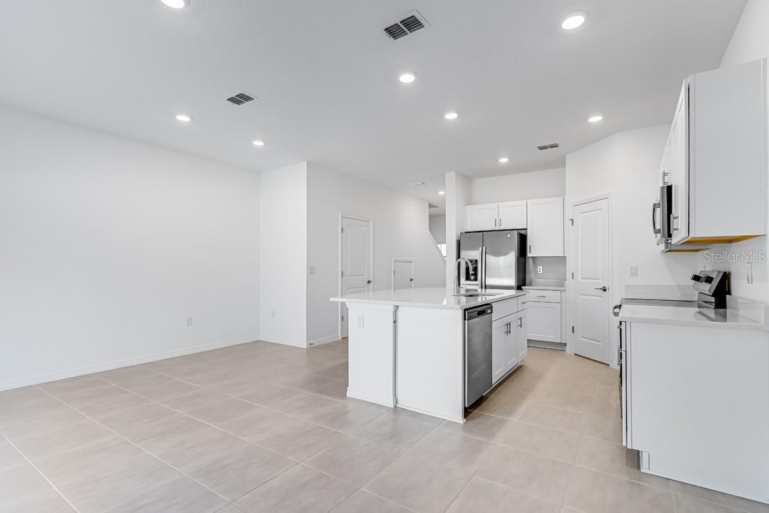 142 RIVER FRONT WAY, EDGEWATER, FL, 32141