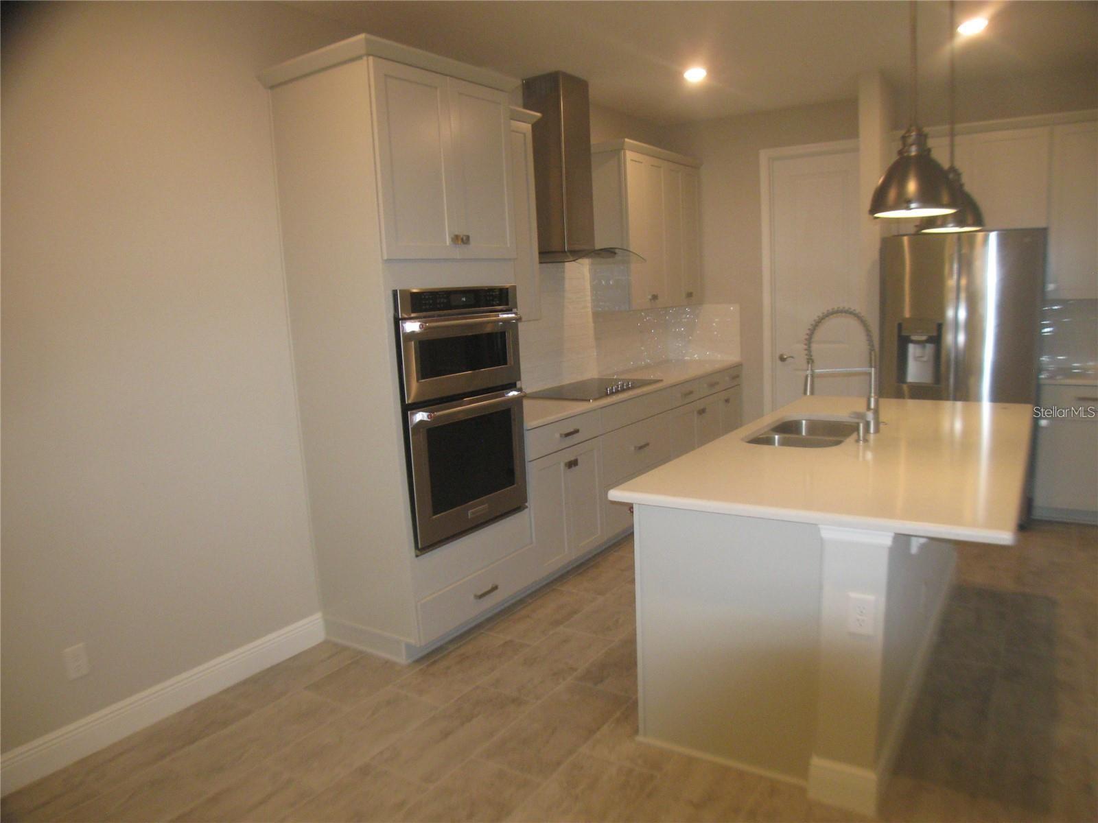 7097 CARRICKBEND LN, ORLANDO, FL, 32819