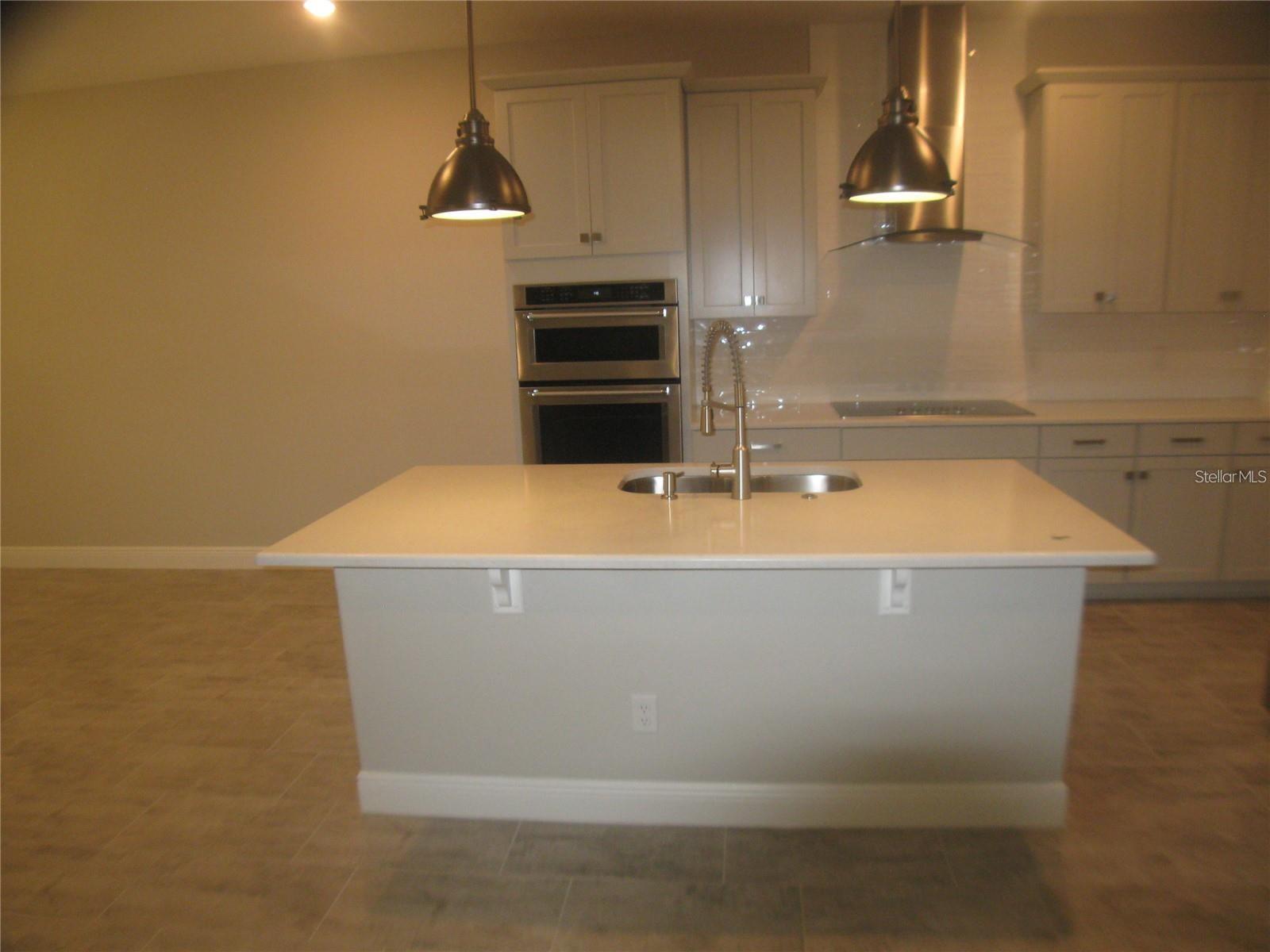 7097 CARRICKBEND LN, ORLANDO, FL, 32819