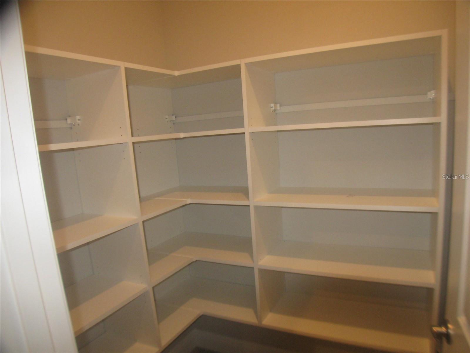 7097 CARRICKBEND LN, ORLANDO, FL, 32819