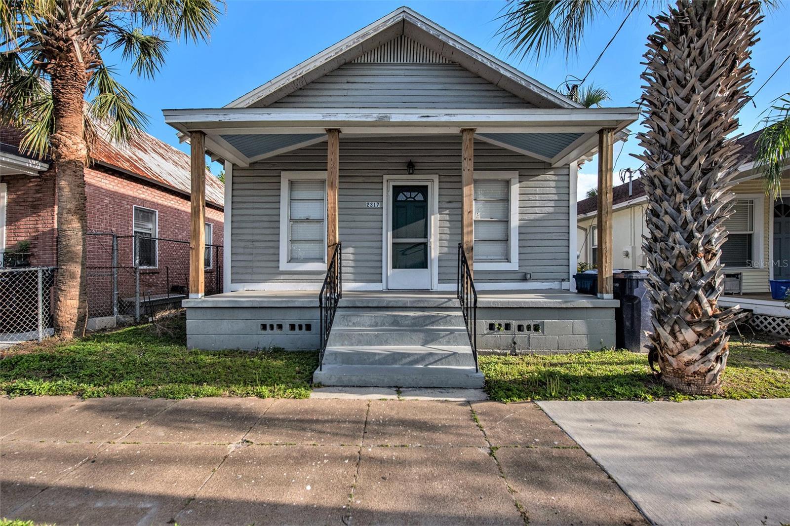2317 W CHESTNUT ST, TAMPA, FL, 33607