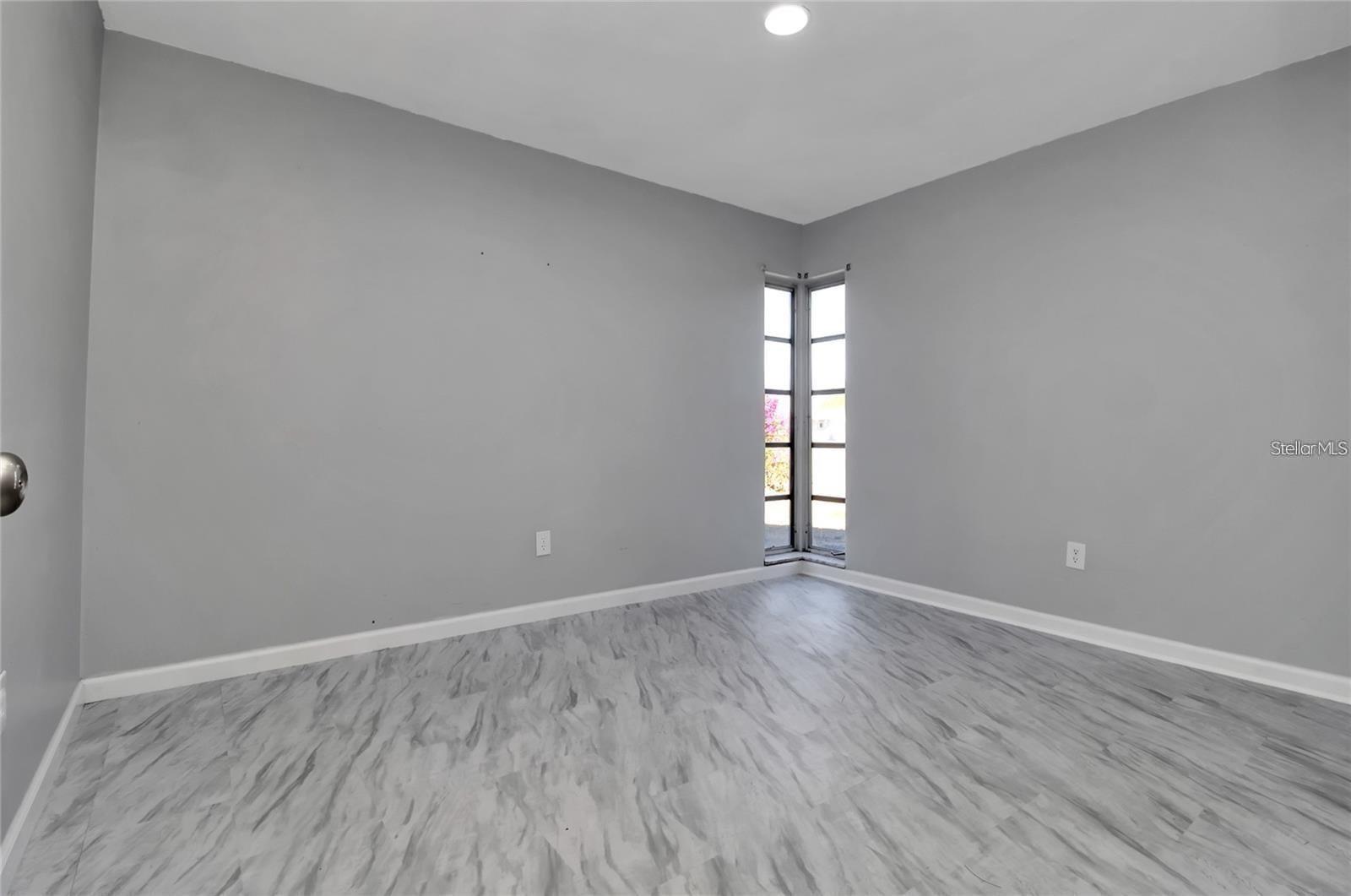 457 CYPRESS AVE NW, PORT CHARLOTTE, FL, 33952