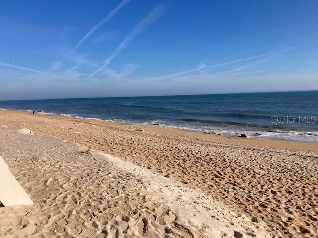 25 ARMAND BEACH DR, PALM COAST, FL, 32137