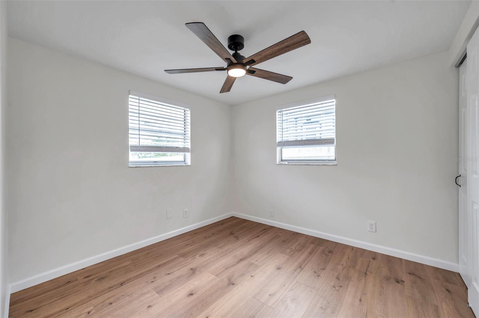 1216 E LEMON ST, TARPON SPRINGS, FL, 34689