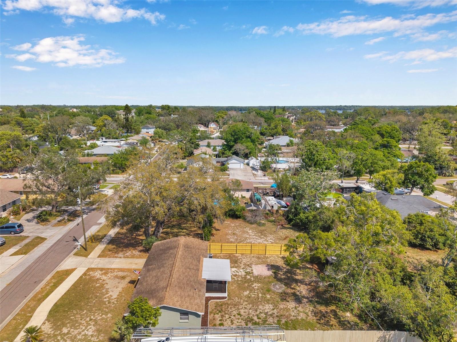 1216 E LEMON ST, TARPON SPRINGS, FL, 34689