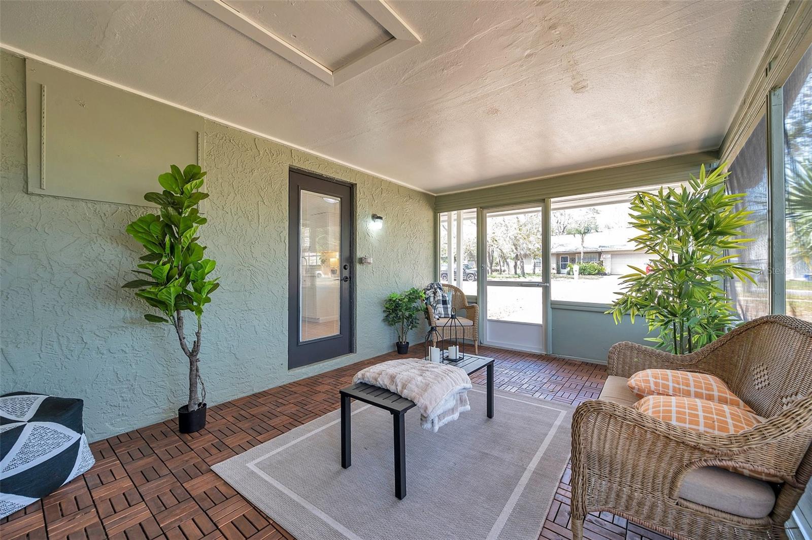 1216 E LEMON ST, TARPON SPRINGS, FL, 34689