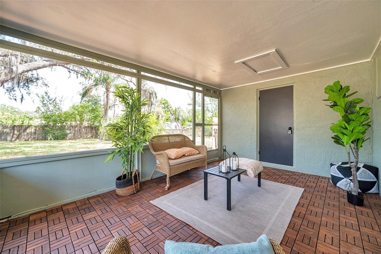 1216 E LEMON ST, TARPON SPRINGS, FL, 34689