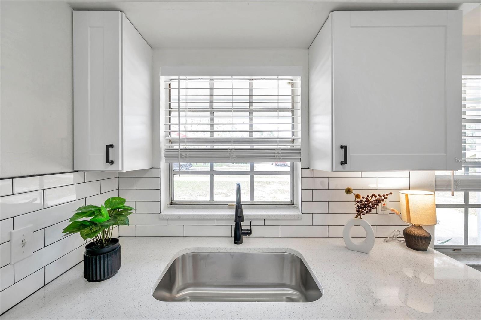 1216 E LEMON ST, TARPON SPRINGS, FL, 34689