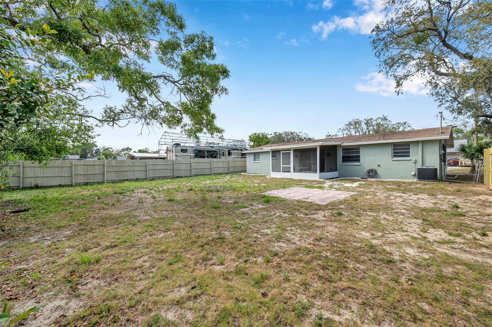 1216 E LEMON ST, TARPON SPRINGS, FL, 34689