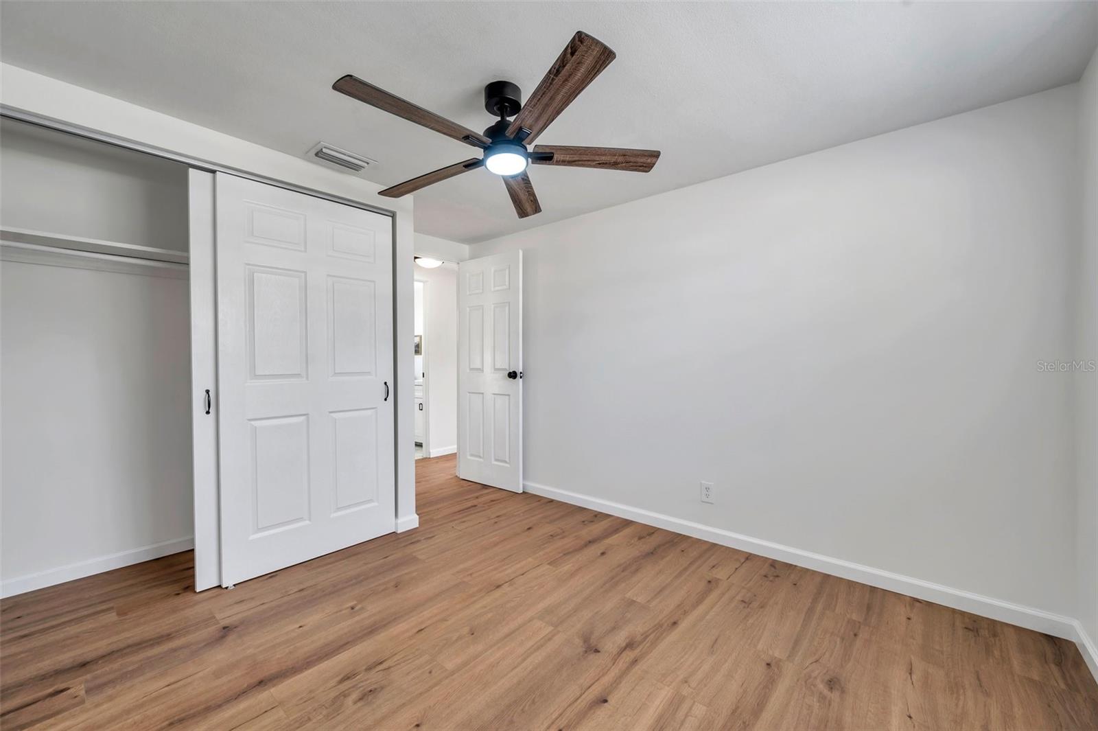 1216 E LEMON ST, TARPON SPRINGS, FL, 34689