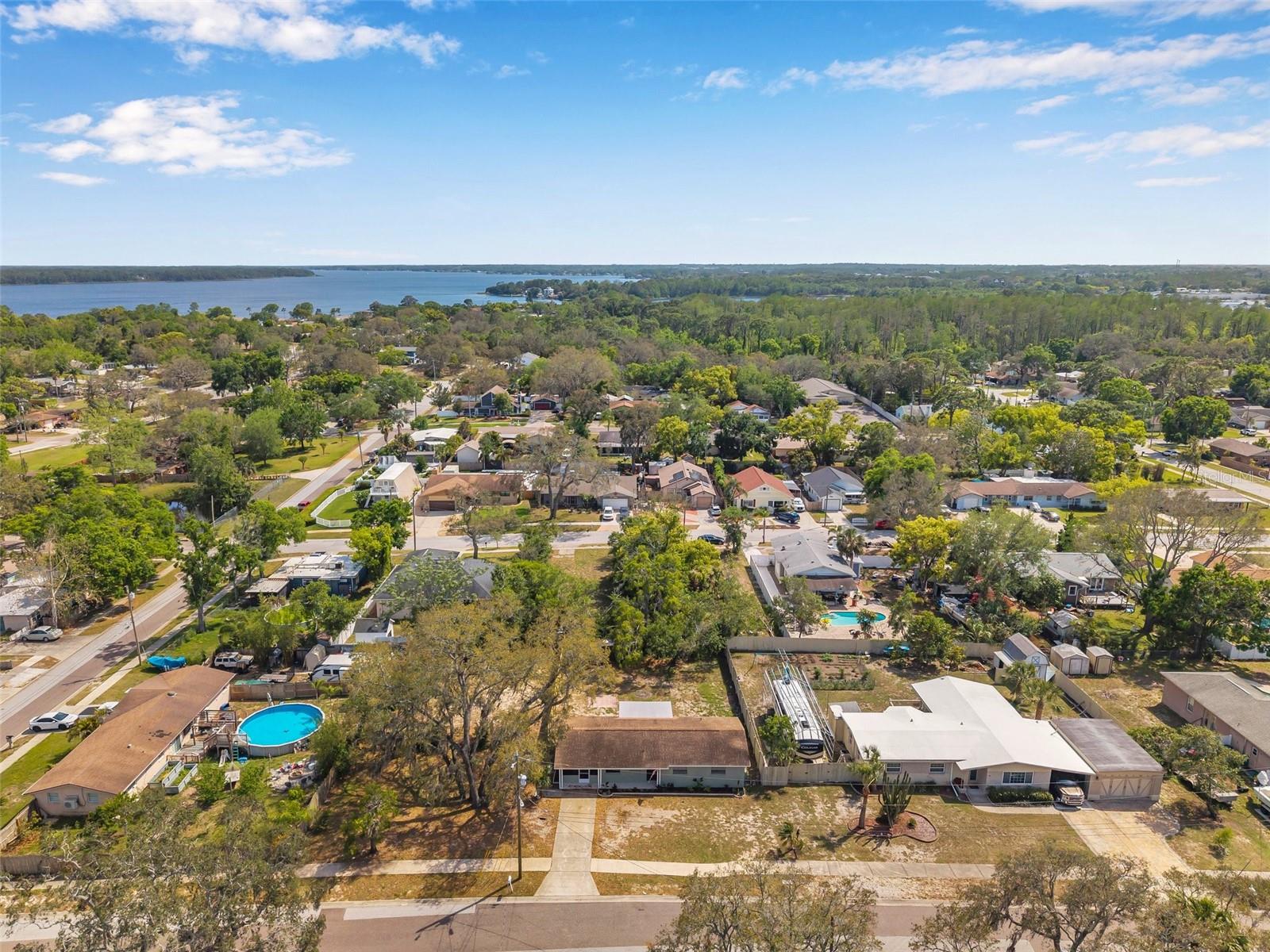 1216 E LEMON ST, TARPON SPRINGS, FL, 34689