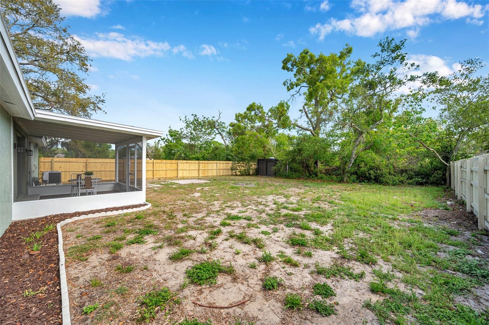 1216 E LEMON ST, TARPON SPRINGS, FL, 34689