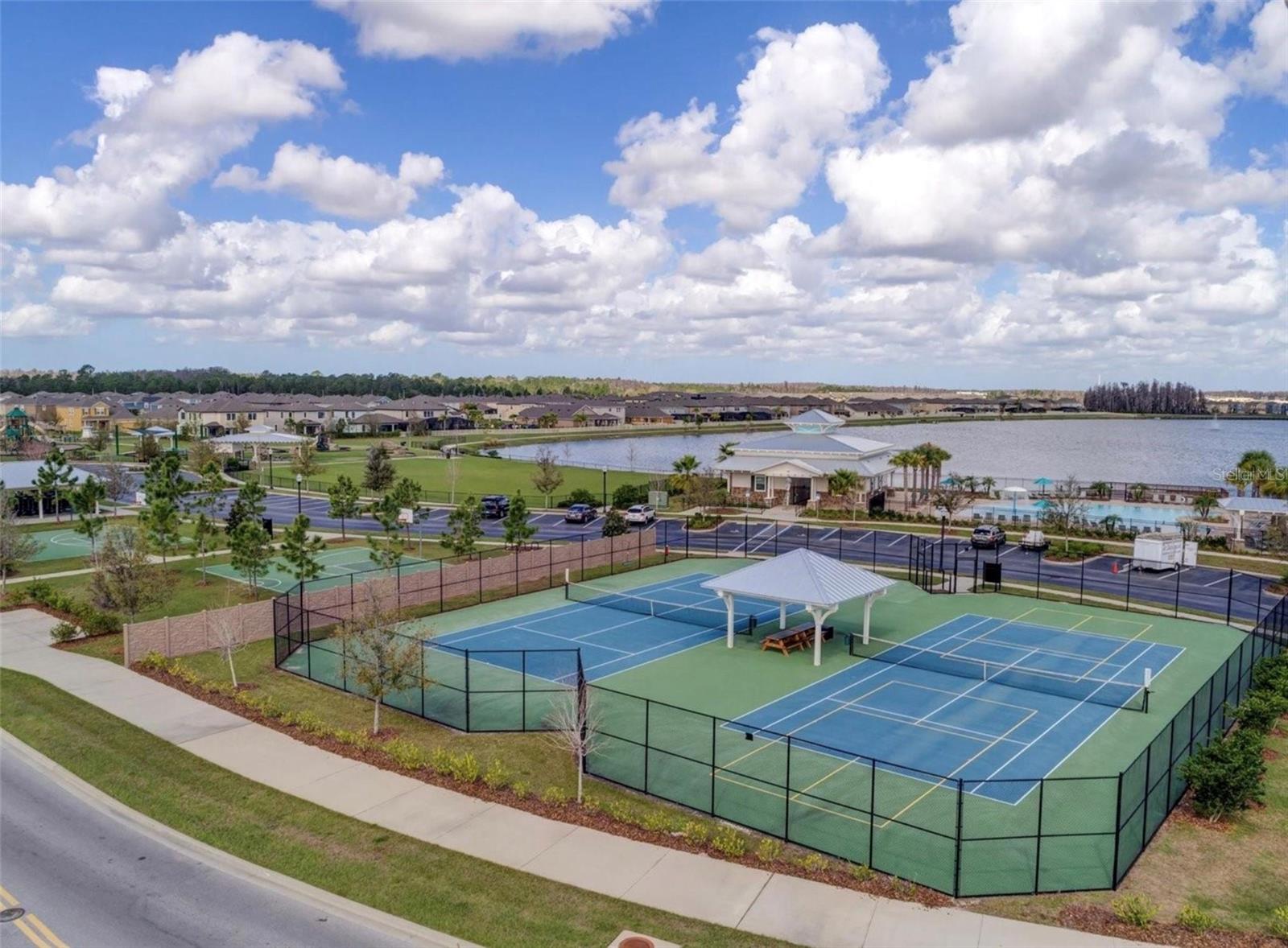 1920 MILKWEED TRCE, LUTZ, FL, 33558