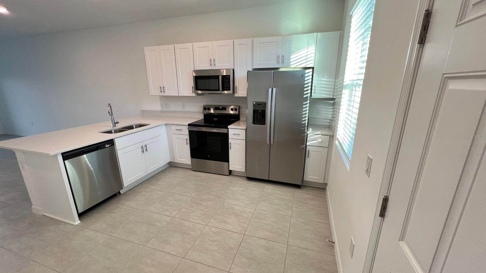 3204 SKYLINE LOOP, KISSIMMEE, FL, 34758