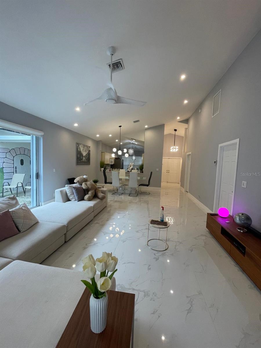 7680 FOREST GREEN LN, BOYNTON BEACH, FL, 33436