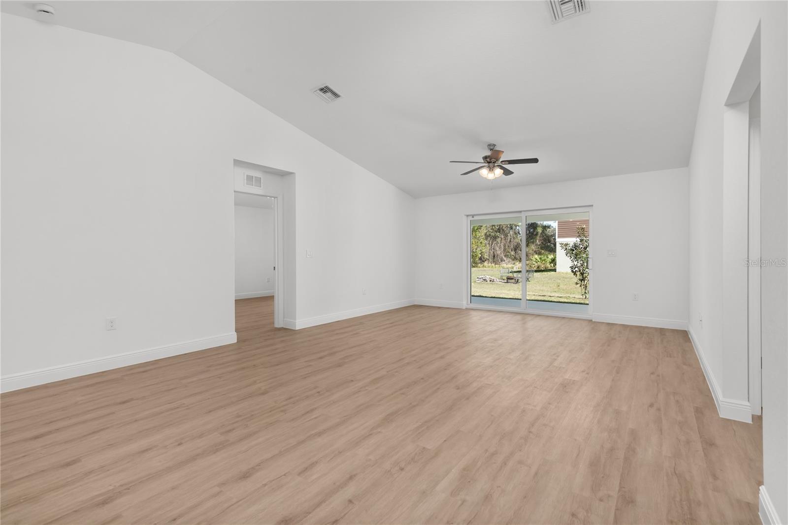 2300 NORDENDALE BLVD, NORTH PORT, FL, 34288