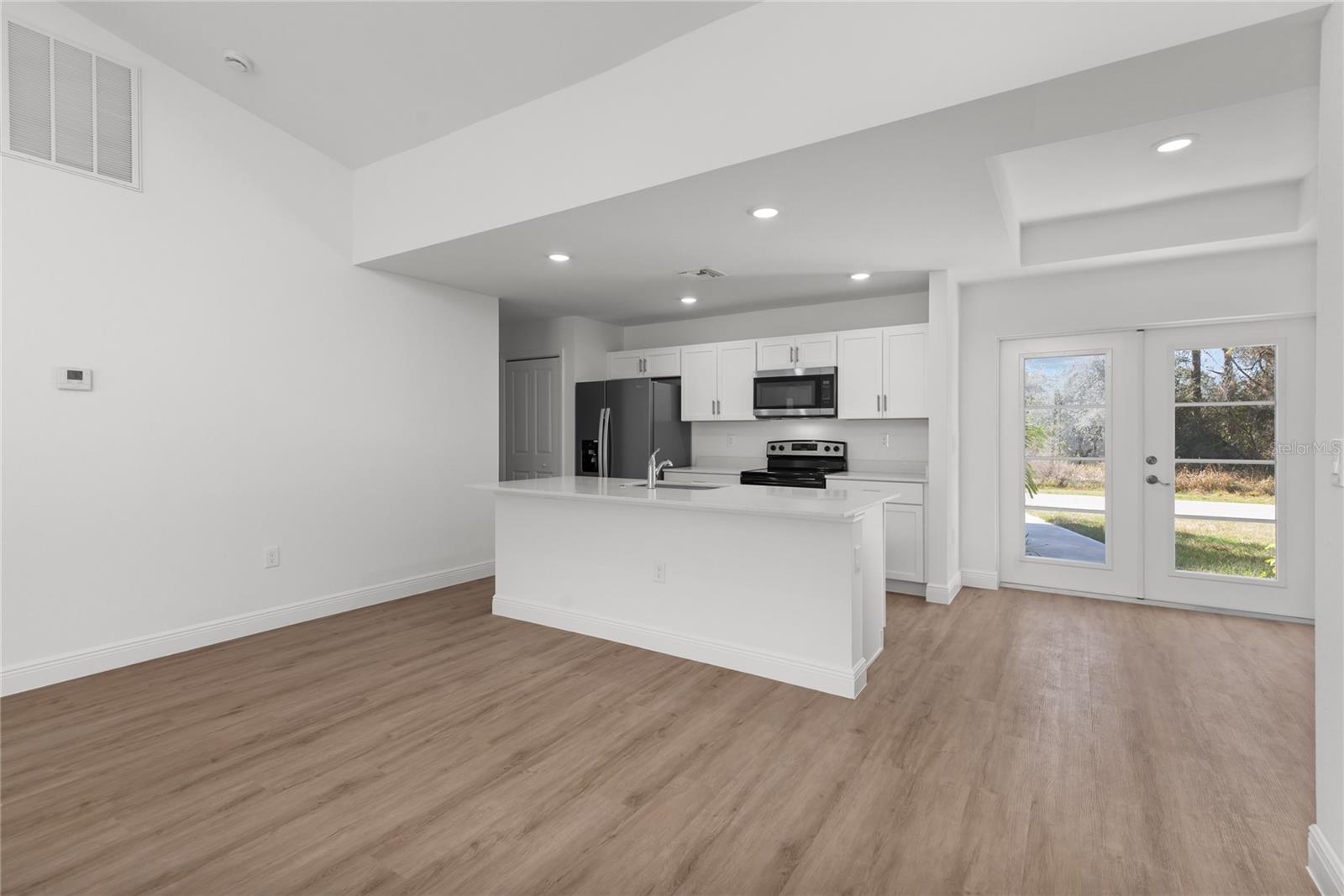 2300 NORDENDALE BLVD, NORTH PORT, FL, 34288