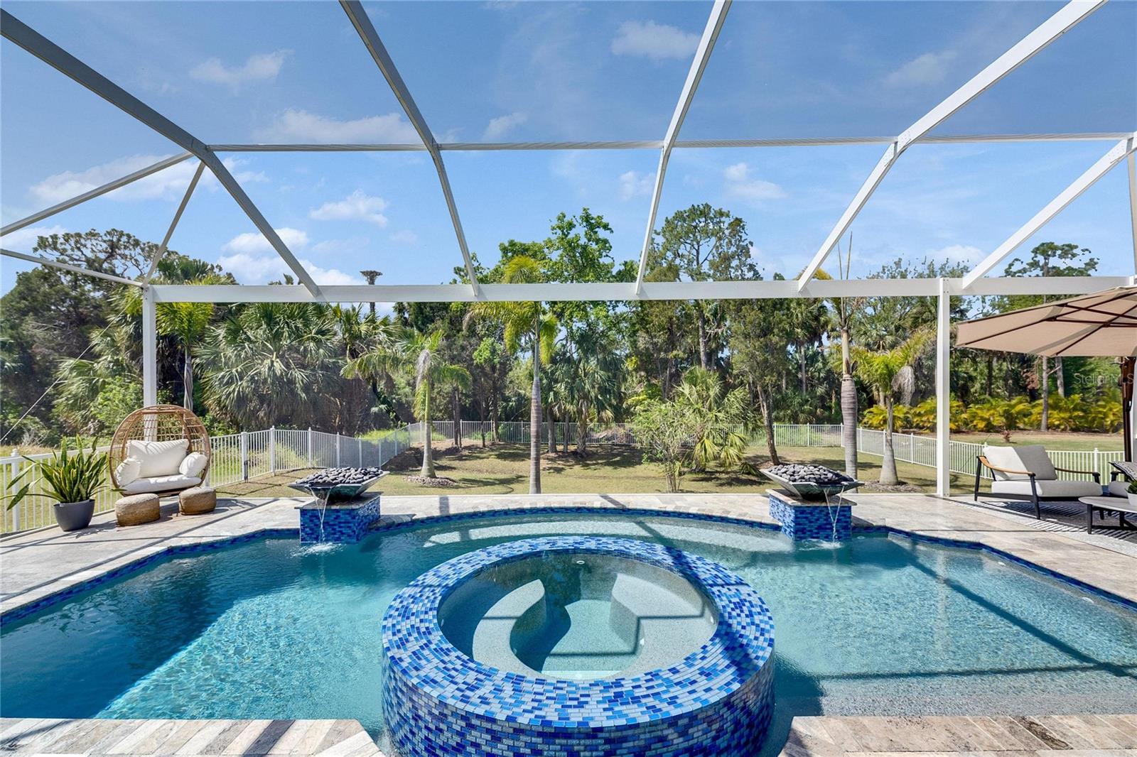 706 MANNS HARBOR DR, APOLLO BEACH, FL, 33572