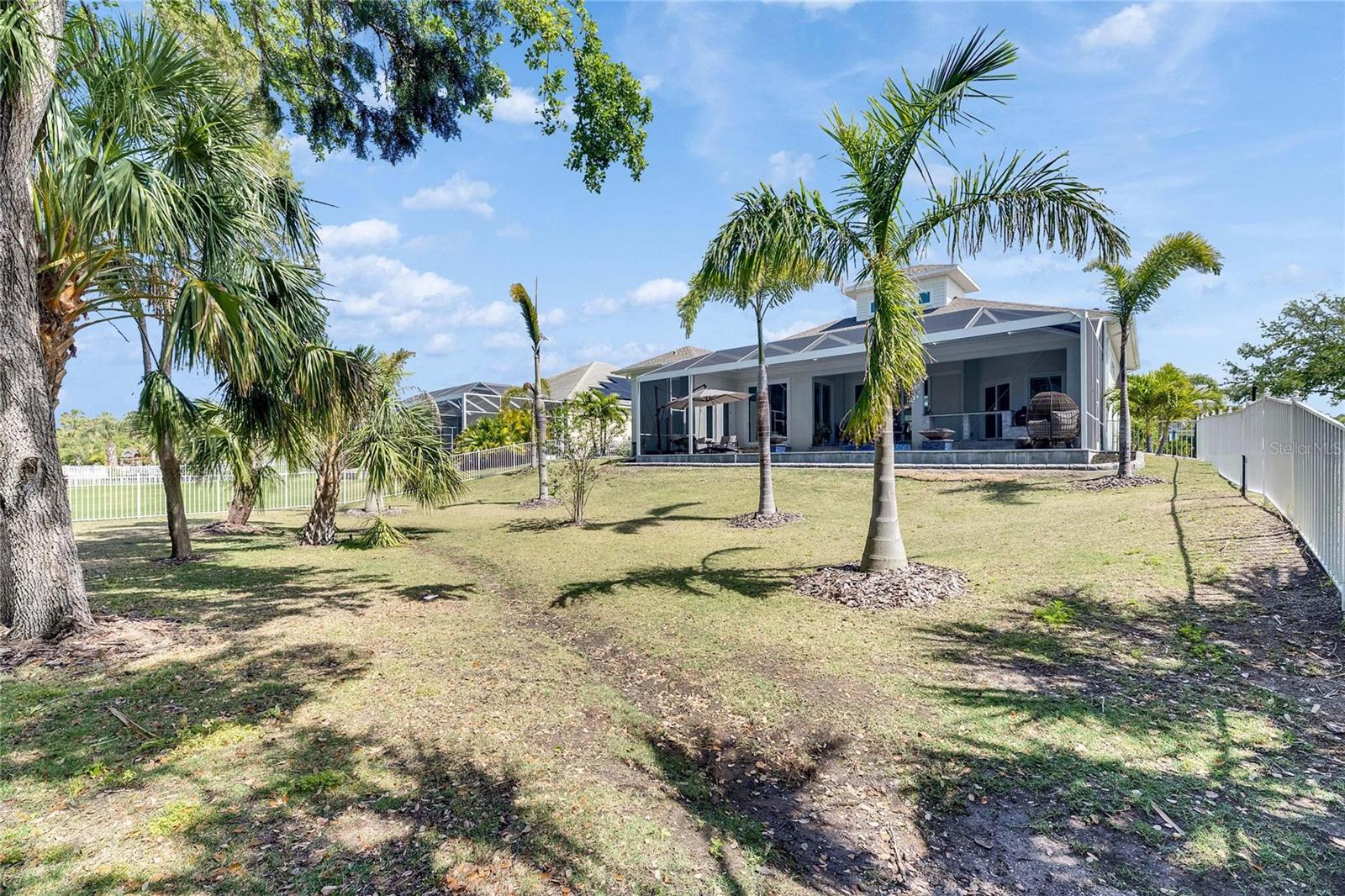 706 MANNS HARBOR DR, APOLLO BEACH, FL, 33572