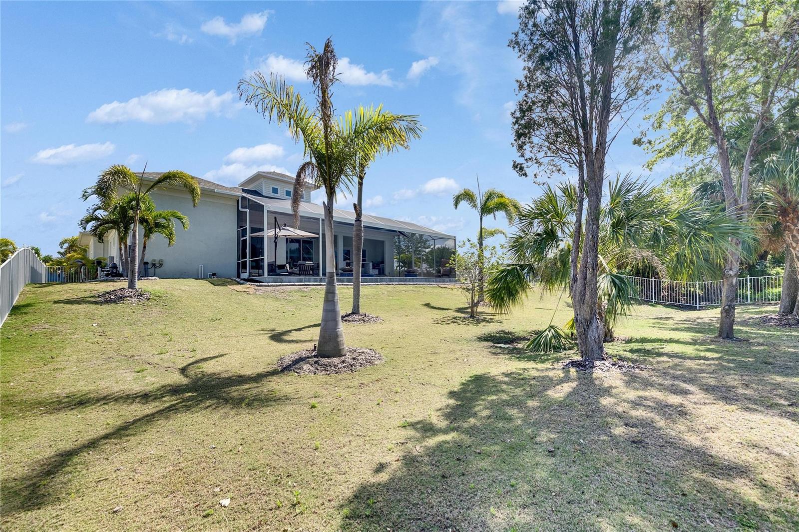 706 MANNS HARBOR DR, APOLLO BEACH, FL, 33572