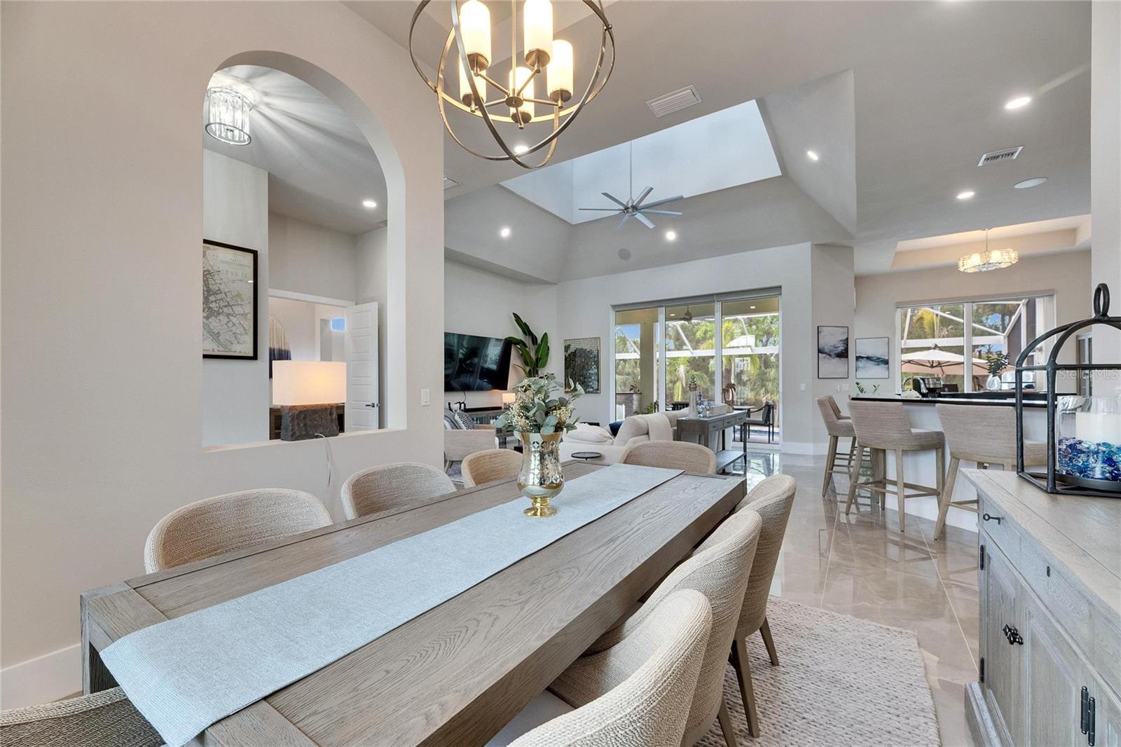 706 MANNS HARBOR DR, APOLLO BEACH, FL, 33572