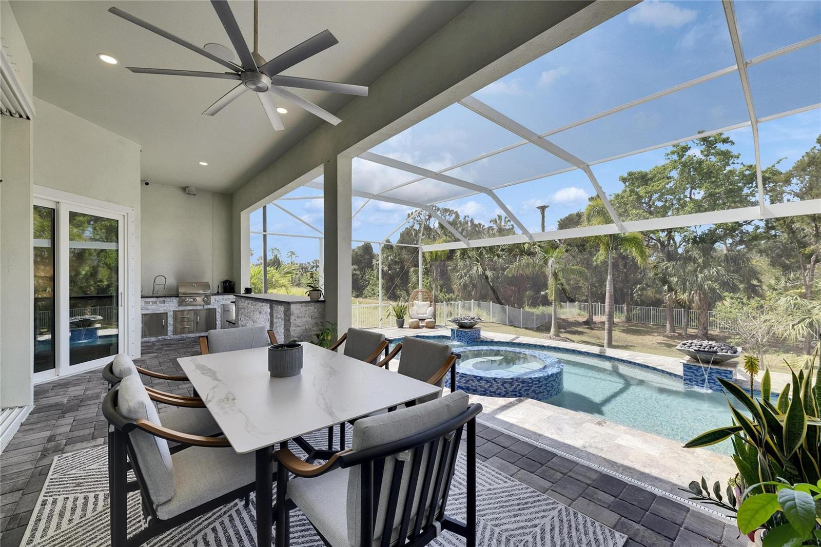 706 MANNS HARBOR DR, APOLLO BEACH, FL, 33572