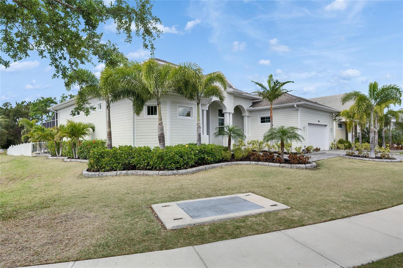 706 MANNS HARBOR DR, APOLLO BEACH, FL, 33572