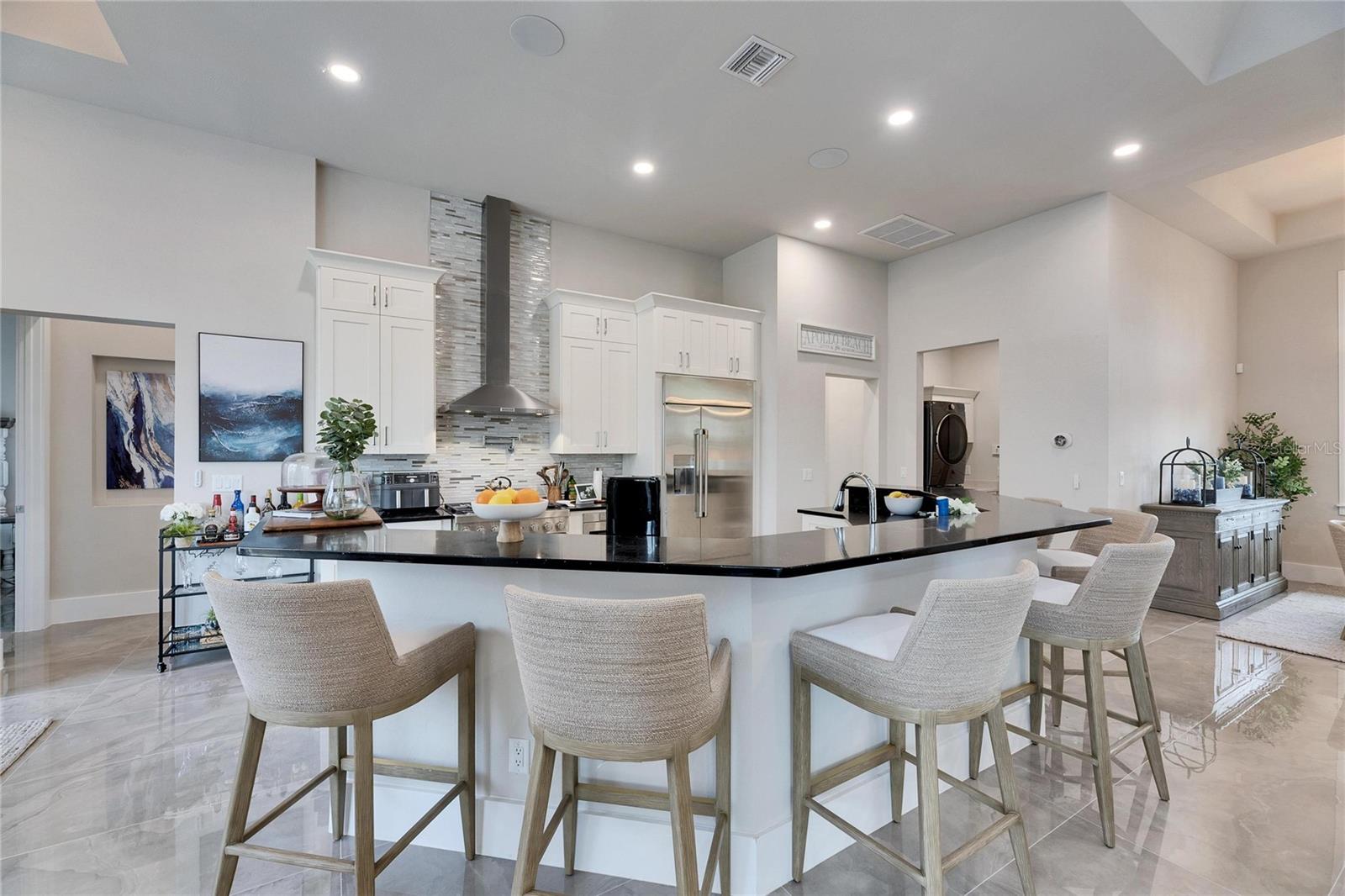 706 MANNS HARBOR DR, APOLLO BEACH, FL, 33572