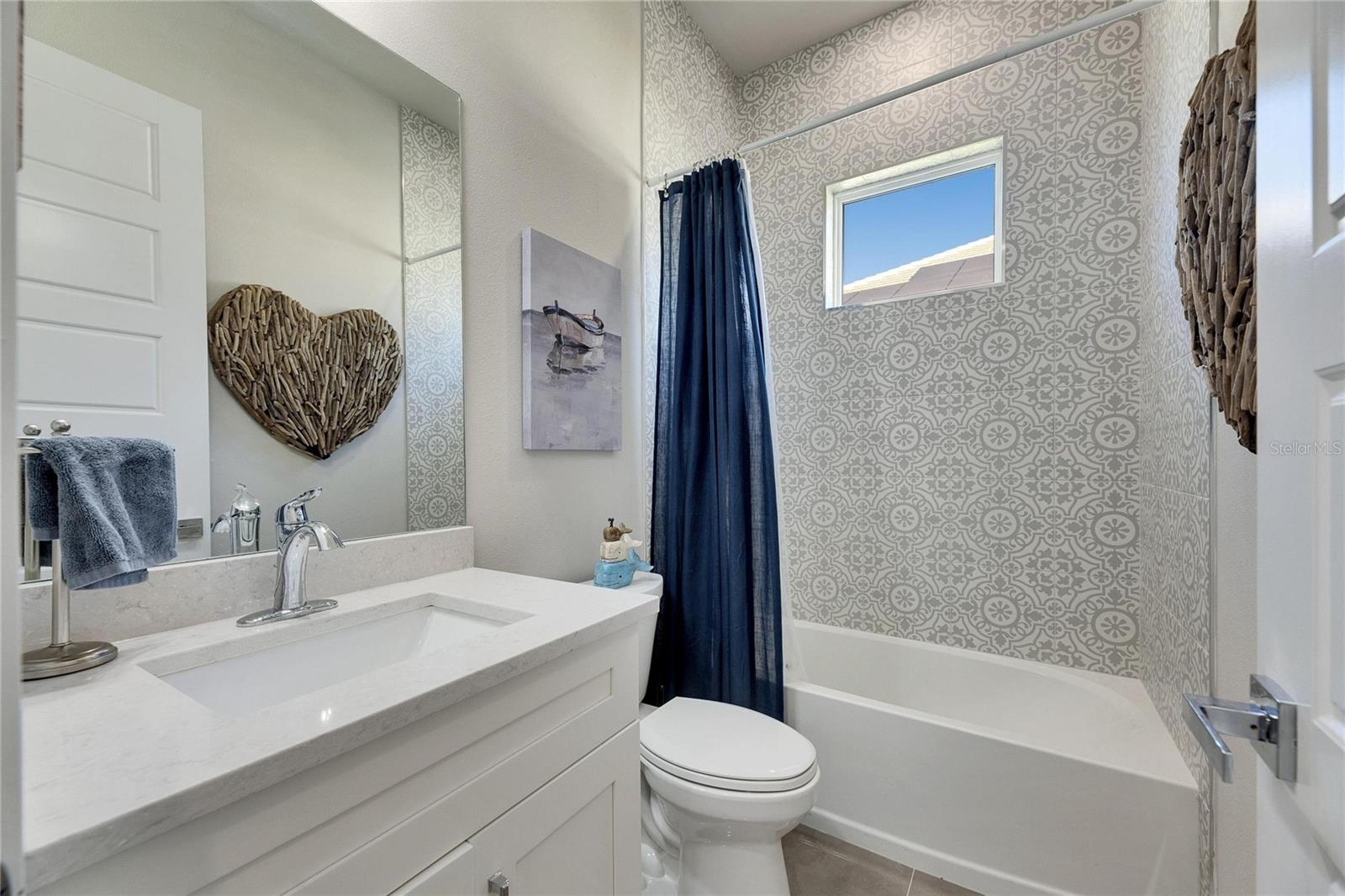 706 MANNS HARBOR DR, APOLLO BEACH, FL, 33572