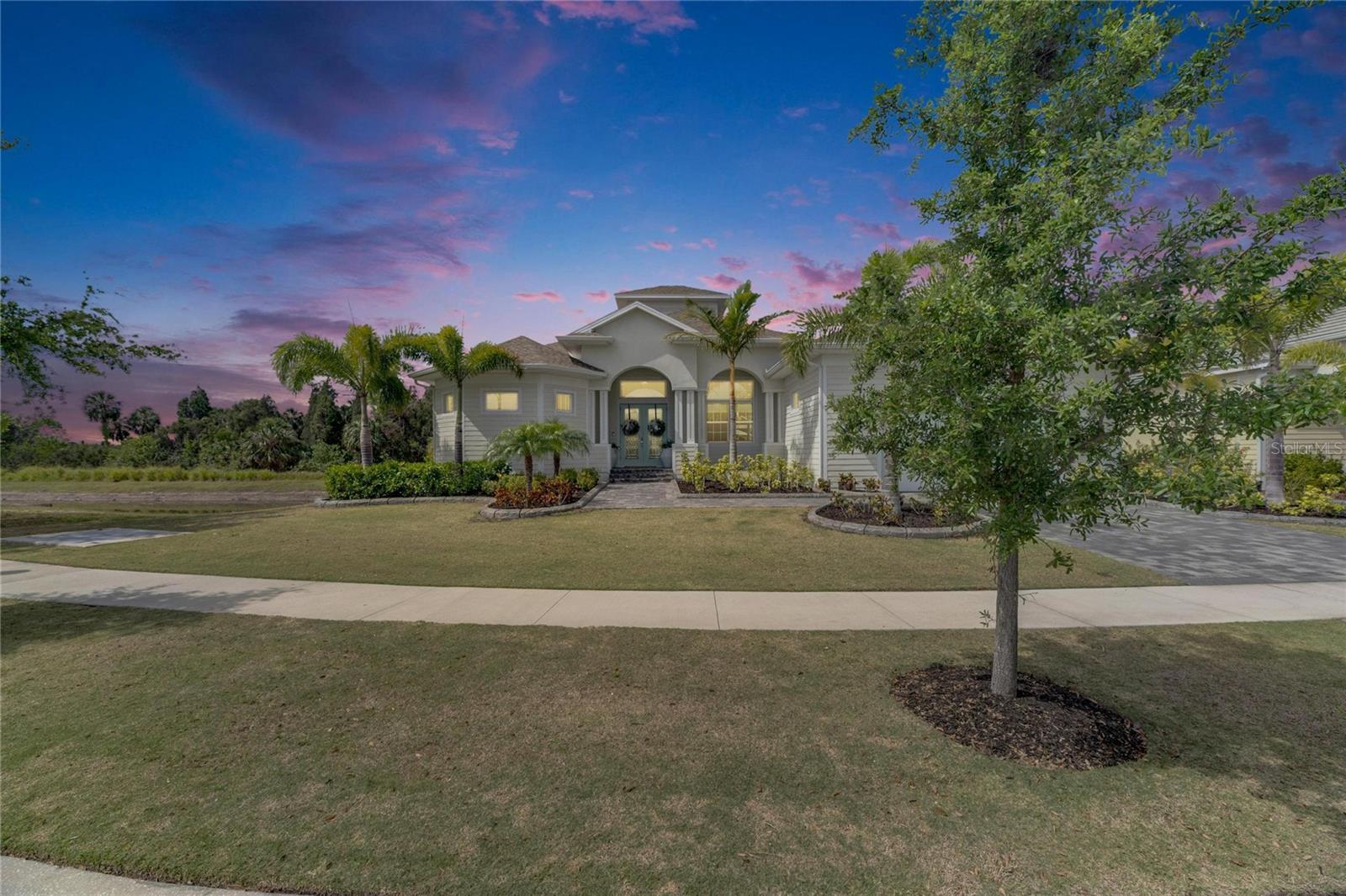 706 MANNS HARBOR DR, APOLLO BEACH, FL, 33572