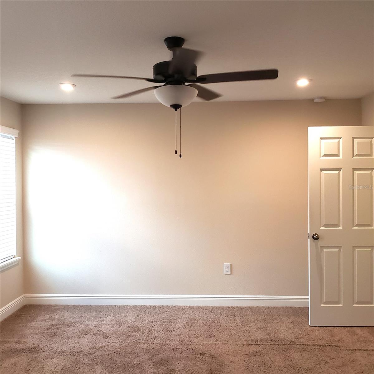 8085 GLENLLOYD AVE, WINTER GARDEN, FL, 34787