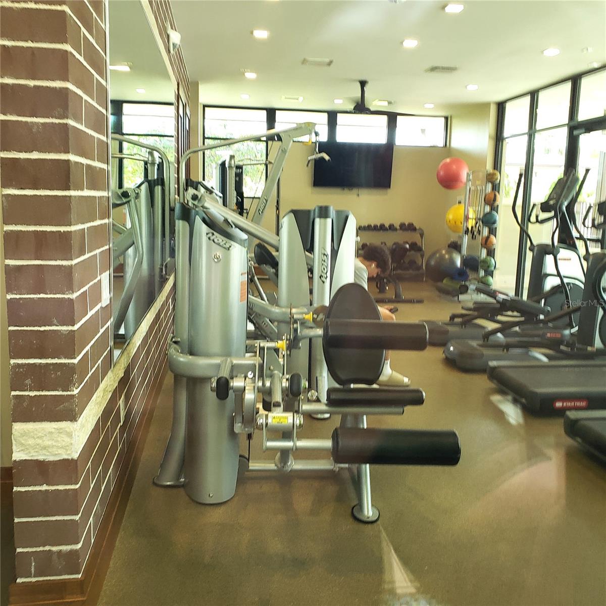 8085 GLENLLOYD AVE, WINTER GARDEN, FL, 34787