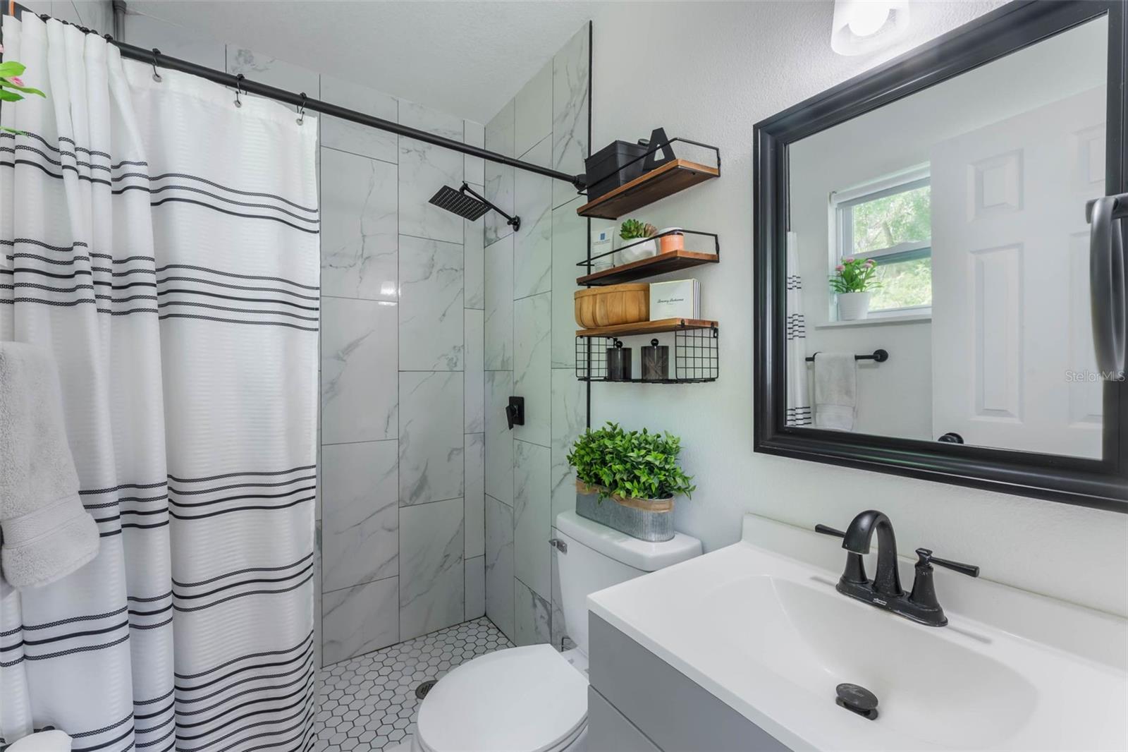 1053 PRINCEWOOD DR, ORLANDO, FL, 32810