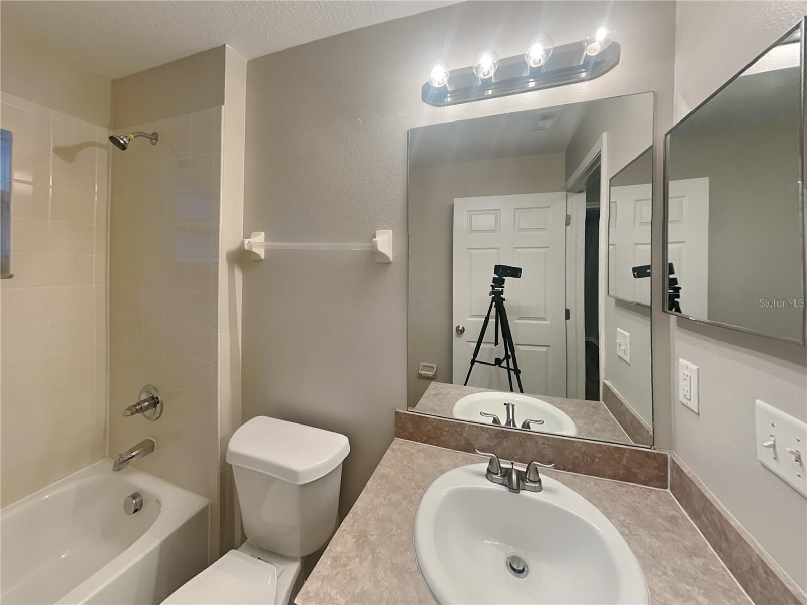 15542 FLORIDA BREEZE LOOP, WIMAUMA, FL, 33598