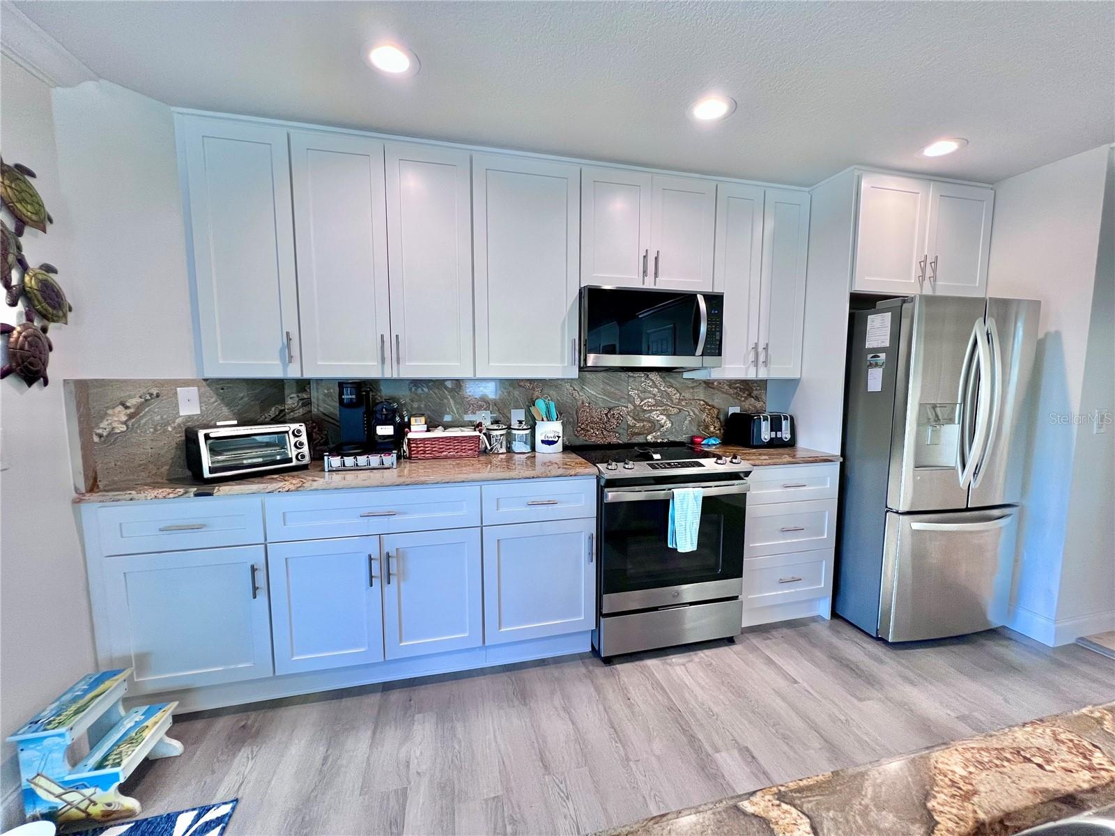 8152 LITTLE GASPARILLA IS, PLACIDA, FL, 33946