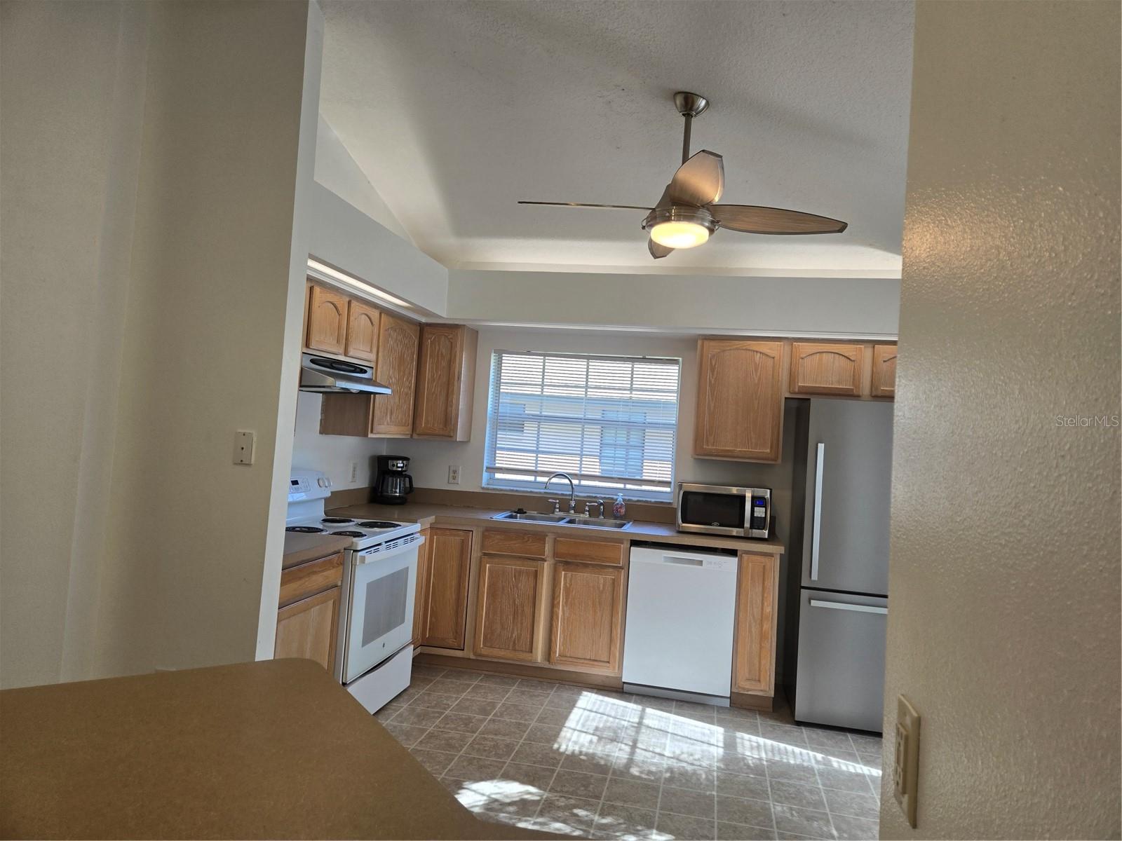 4650 ABACO DR, TAVARES, FL, 32778