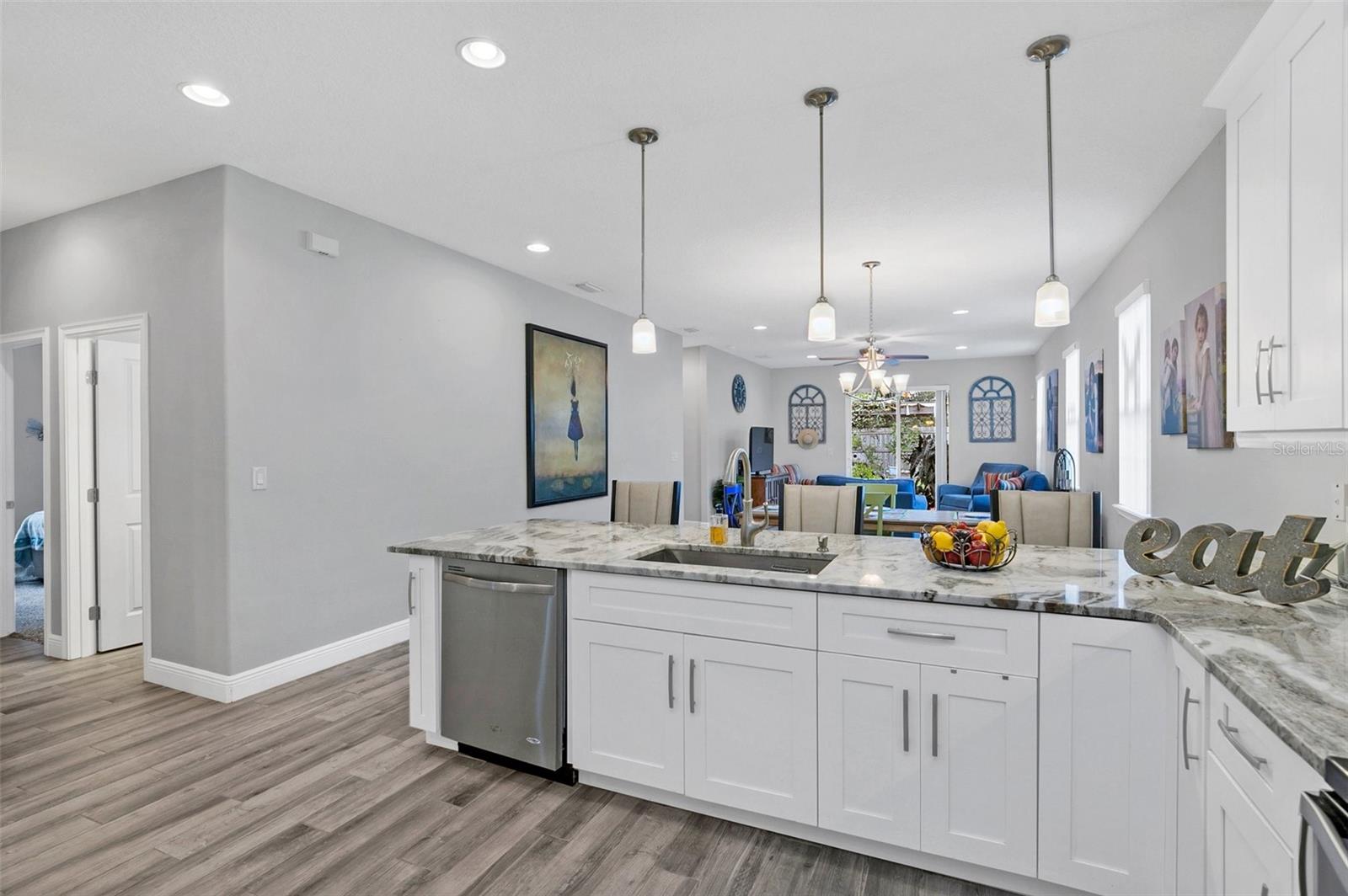 559 E MAGNOLIA AVE, LONGWOOD, FL, 32750