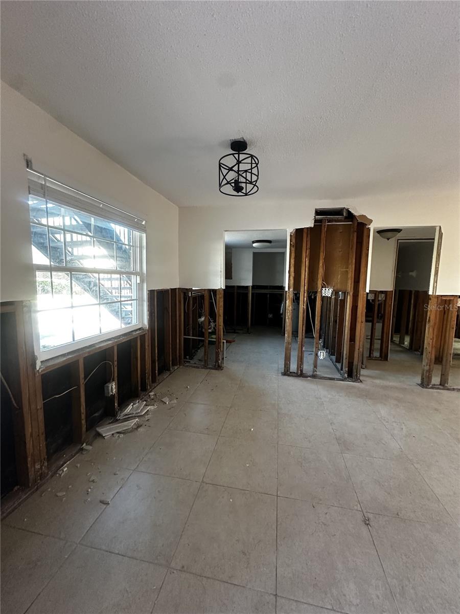 200 COUNTRY CLUB DR #1101, LARGO, FL, 33771