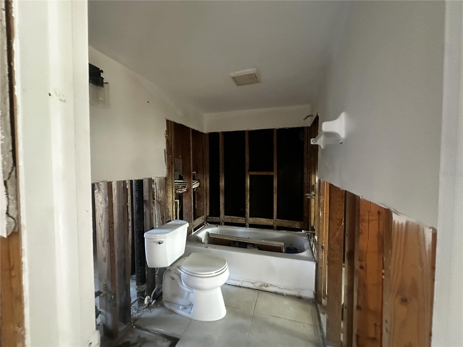 200 COUNTRY CLUB DR #1101, LARGO, FL, 33771