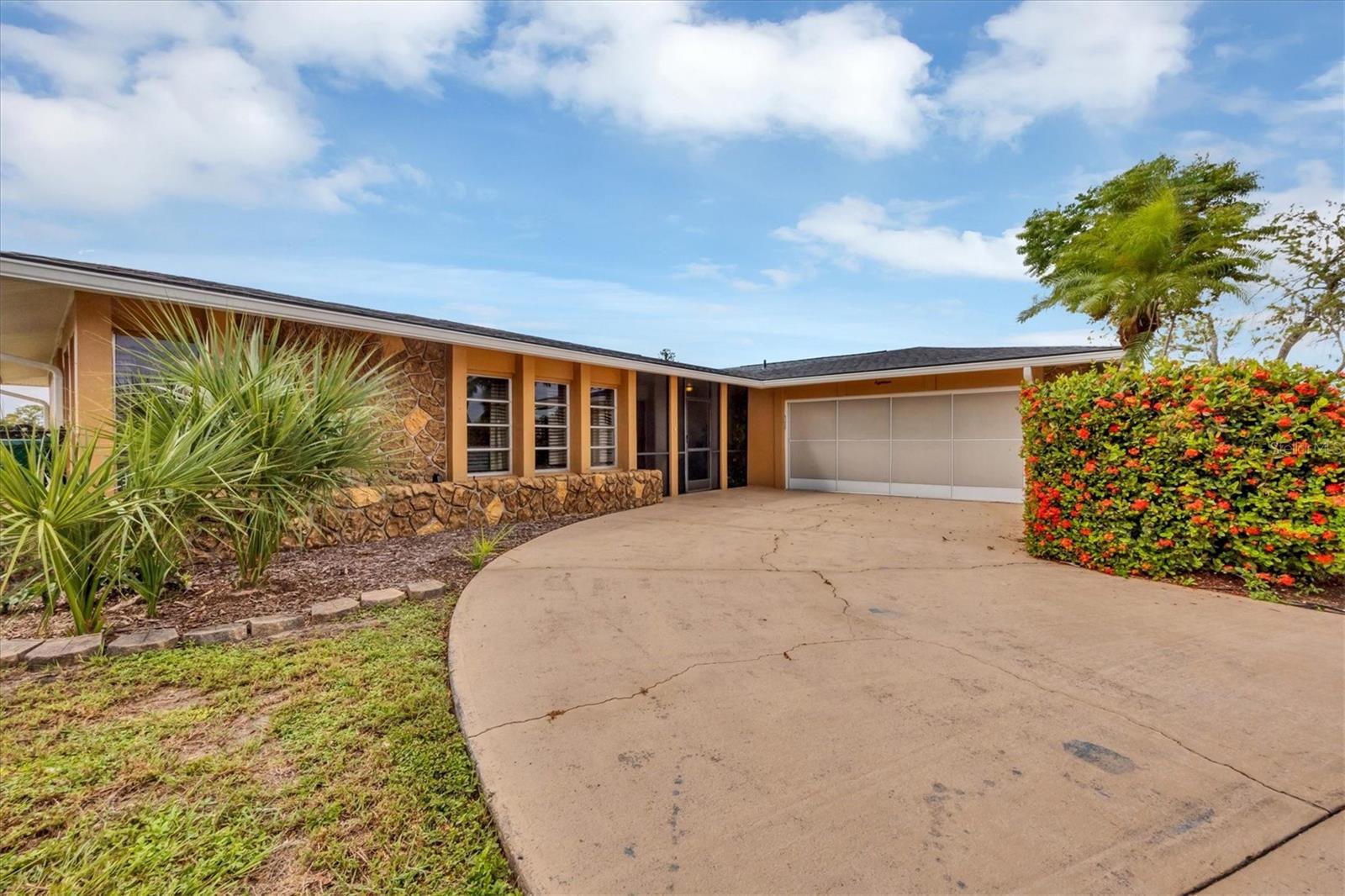 18 ANNAPOLIS LN, ROTONDA WEST, FL, 33947