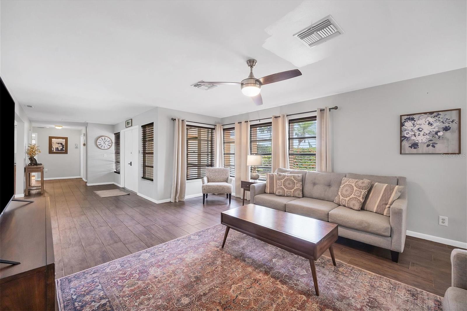 18 ANNAPOLIS LN, ROTONDA WEST, FL, 33947