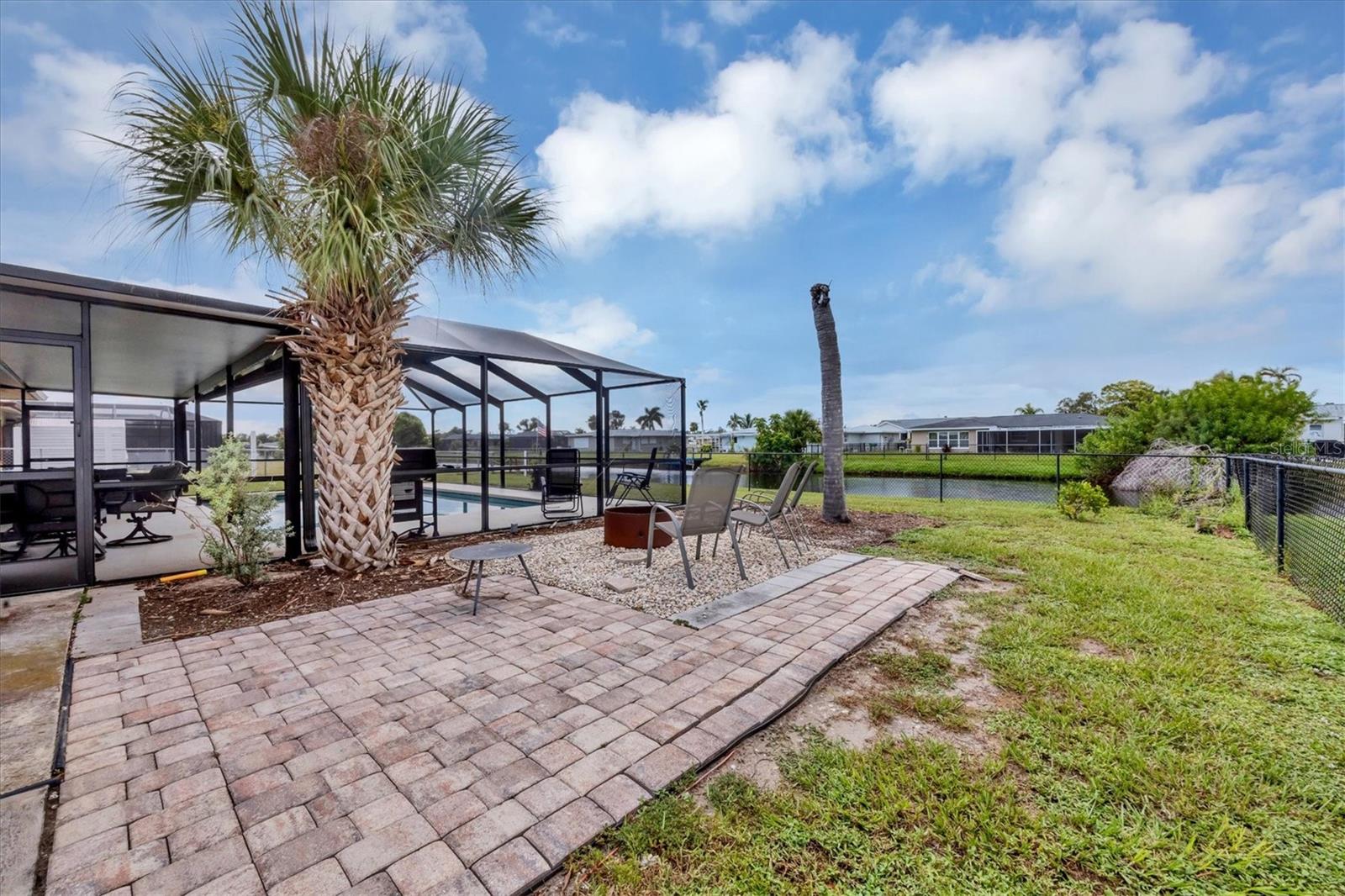 18 ANNAPOLIS LN, ROTONDA WEST, FL, 33947